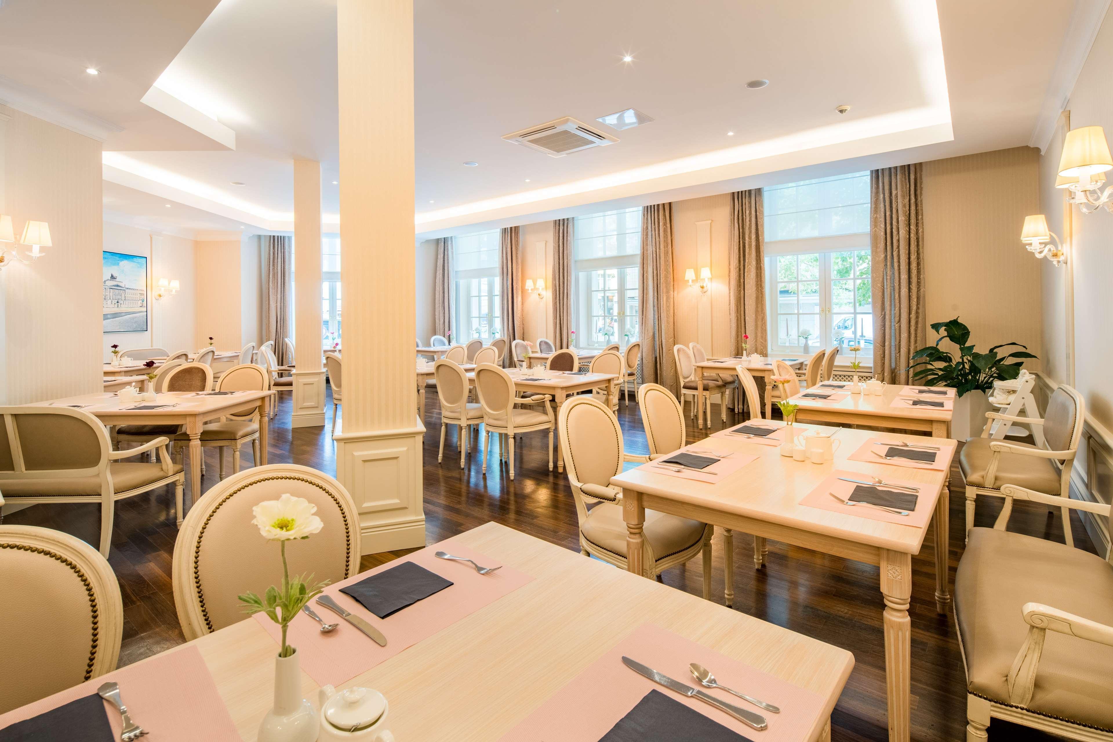 Best Western Plus Hotel Stadtpalais Брауншвейг Екстер'єр фото