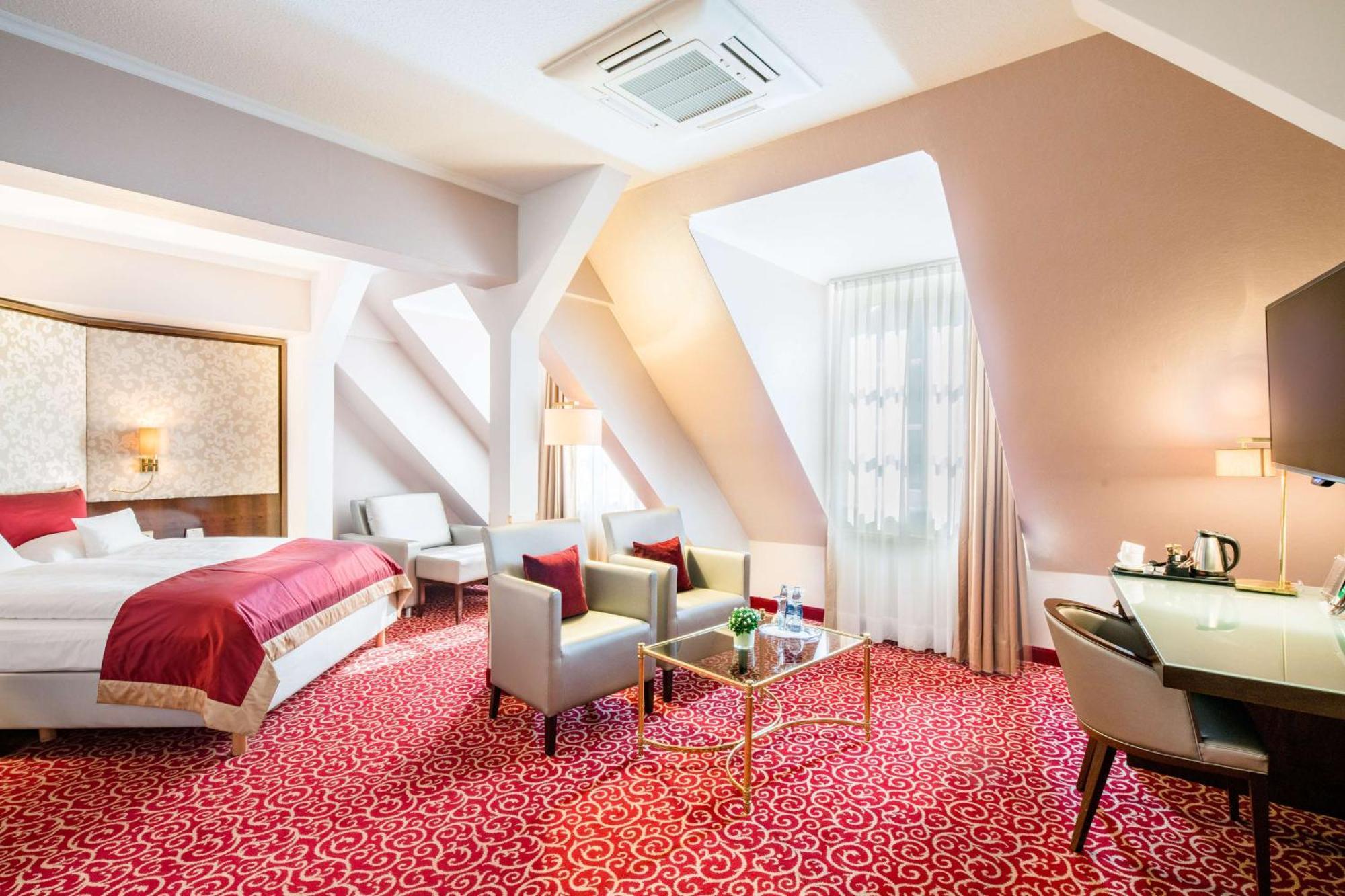 Best Western Plus Hotel Stadtpalais Брауншвейг Екстер'єр фото